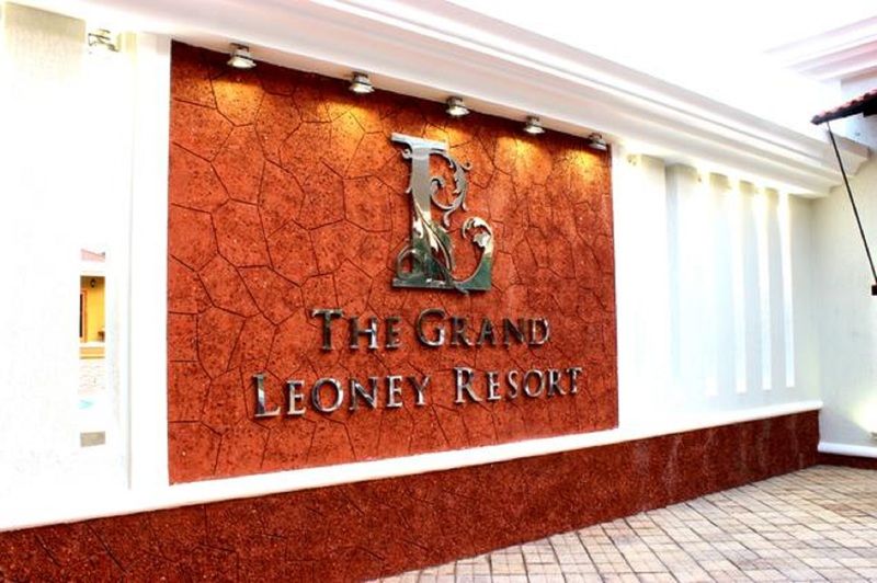 The Grand Leoney Resort Vagator Esterno foto
